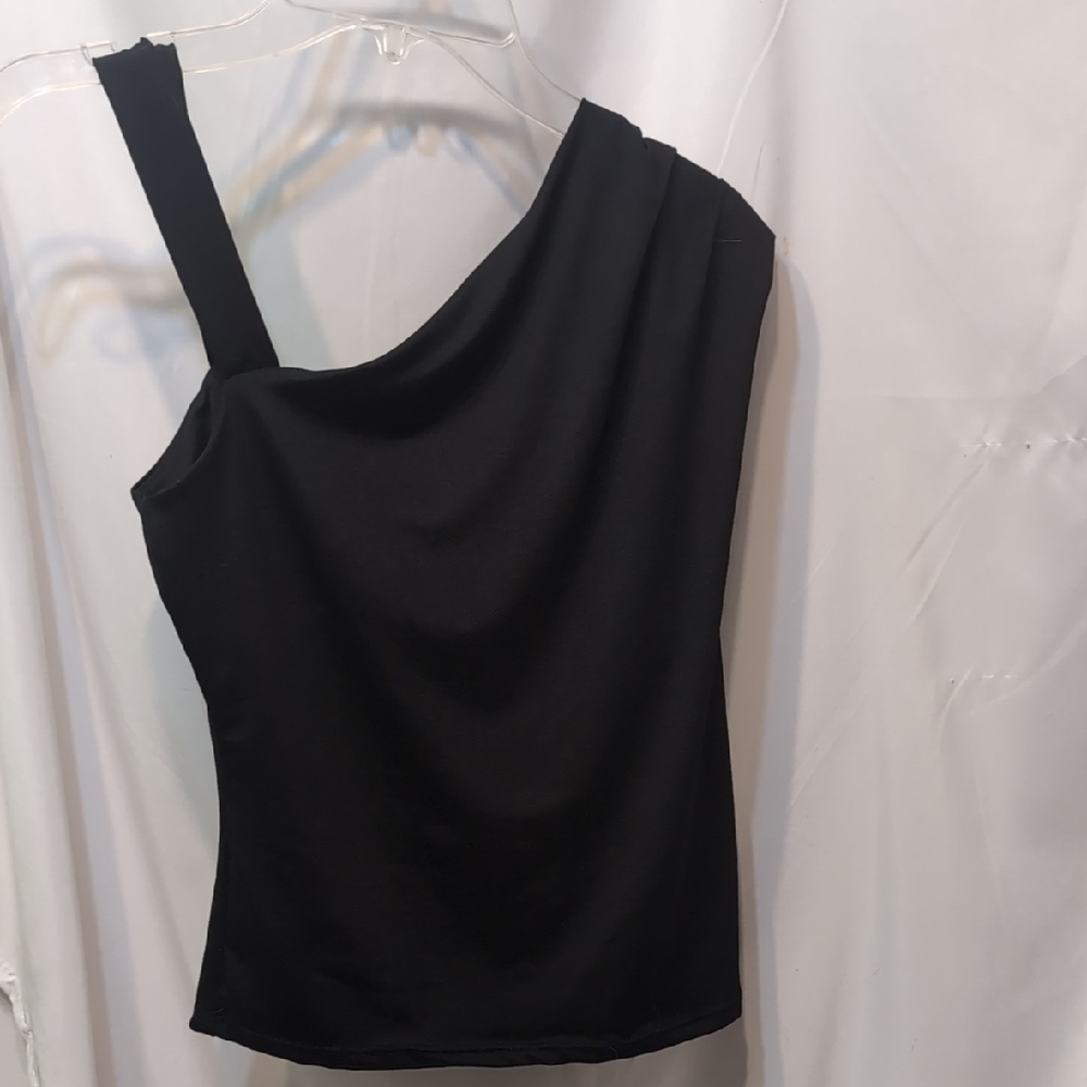 Live In The Moment Chic Black One-Shoulder Top Size Large